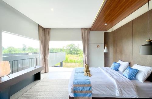 Banjarasri Villa | Luxury Villa pemandangan sawah - fulton Regatta 3BR