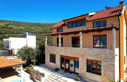 Glavaticici Villa | Luxury Villa Pontus