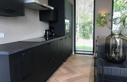 De Koog Villa | Luxury villa with 3 bathrooms, sea at 400 m.
