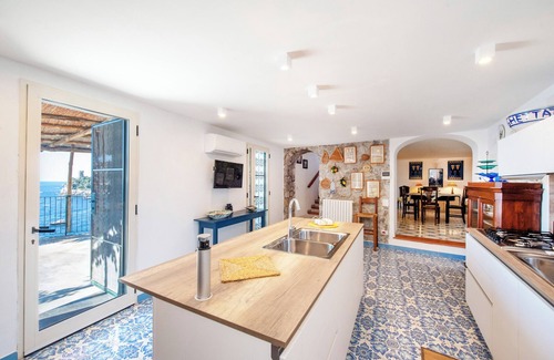 Furore Villa | Luxury villa with pool and sea access, Amalfi Coast