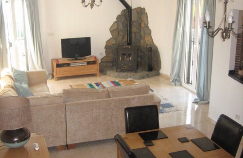 Arboleas Villa | Luxury Villa with Private Pool & Jacuzzi