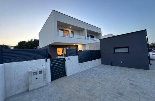 Liznjan Villa | Luxury Villa with private Pool