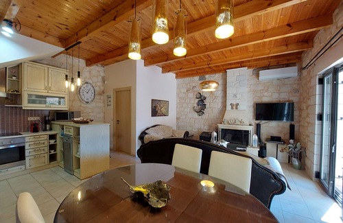 Kato Stalos Villa | Luxury villas at Chania