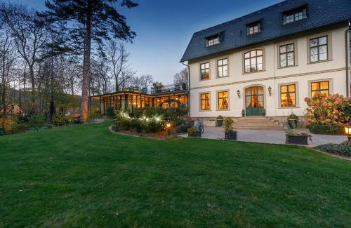 Ilsenburg Apartment | Luxus Hotel Design Villa Ottilienruh Ilsenburg im Harz