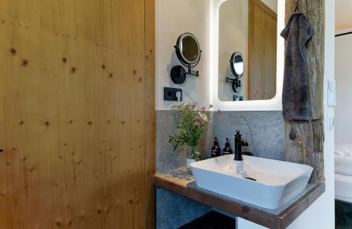 Straden Ski Chalet | Luxus Kellerstöckl mit Privatem Hot Tub