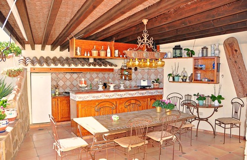 Moravit Villa | Luxusvilla with pool, few minutes to the beach