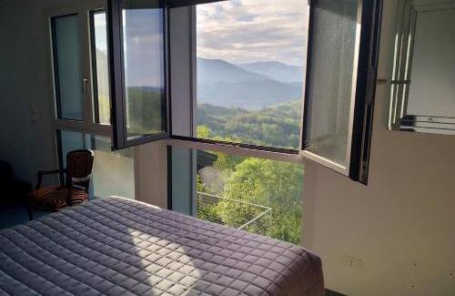 Tarcento House | Lvi Retreat