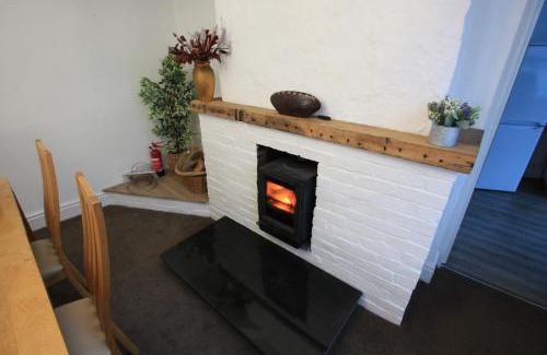Lymm House | Lymm Cottage