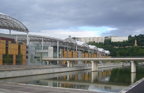 Perrache Apartment | Lyon center peninsula: between La Confluence and Bellecour. Calm. All shops