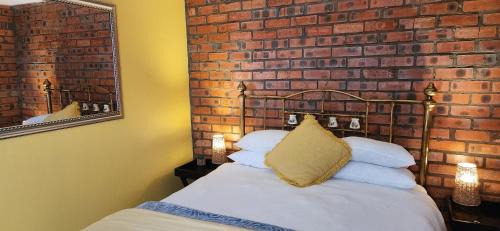 Worcester Apartment | LyonsDen 1