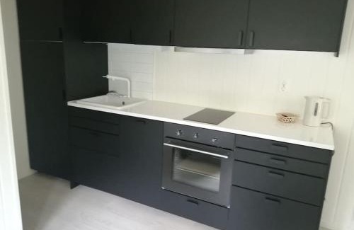 Gvarv Apartment | Lys og moderne leilighet i Bø.