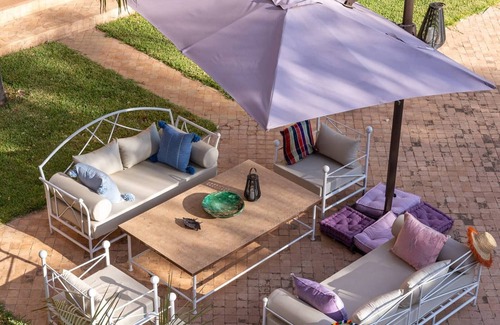 Oulad Hassoune Apartment | Luxury villa with 180 m2 pool spa and 5-star service by feelluxuryholidays