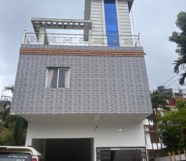 Khanapara Hotel | Maa Lodge