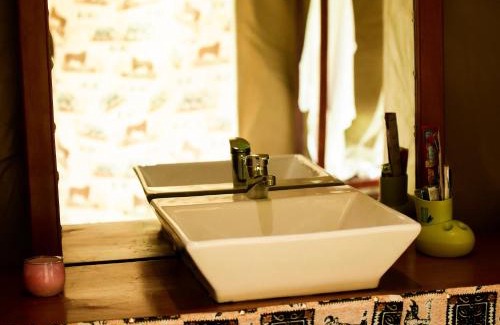 Serengeti National Park Hotel | Maboresho Tented Camp