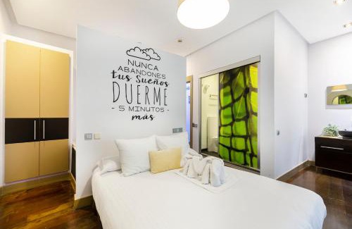 Chueca House | Madrid House Rooms