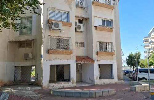 Tel Aviv House | Maggie's home