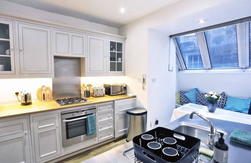 London City Centre House | Magical & Charming 8 rooms Covent Garden TownHouse