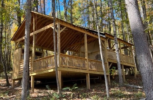 Traphill RV Rental | Magical Woodsy Glamping minutes from Stone Mountain, NC