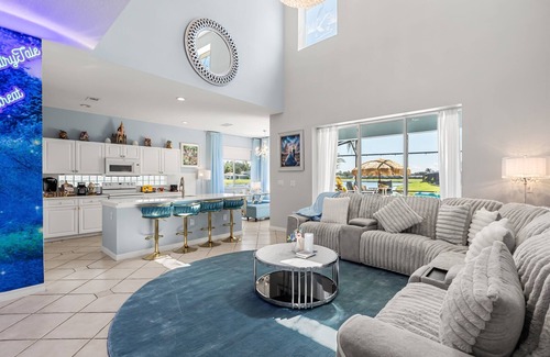 Sunset Lakes House | MagicalEverAfterRetreat Sleep17 Pvt Pool Game Rm