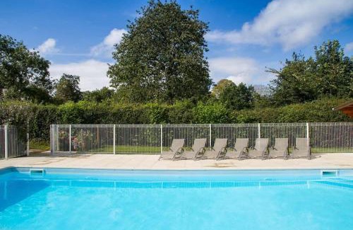 Guehebert House | Magnificent French Country House with Private Heated Pool & Gardens