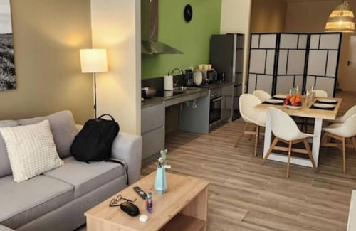 En Corts Apartment | Magnificent Apartment in Ruzafa