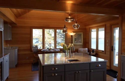 Pine Island House | Magnificent Private Island in one of America’s Most Beautiful and Fun Rivers