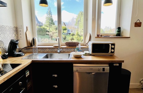 Rencurel House | Magnificent renovated stone house -1st floor 70m², 5 pers - terrace - garden