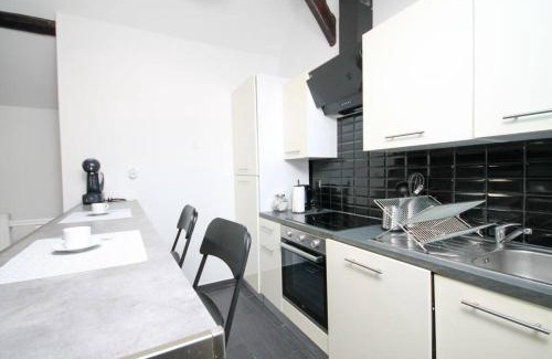 Pierrefitte-sur-Seine Apartment | Magnifique Appart Cosy Tram 4pers Gare Wifi