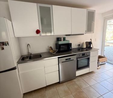 Bizanet House | Magnifique maison climatisée en pierre