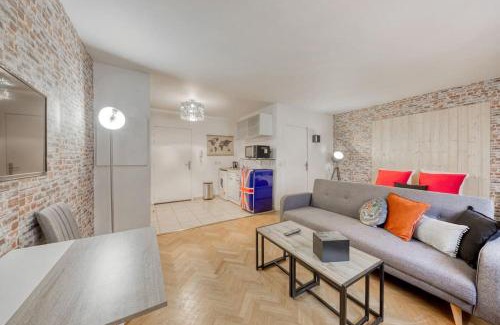 Quartier du Pont-de-Flandre Apartment | Magnifique studio la villette avec parking