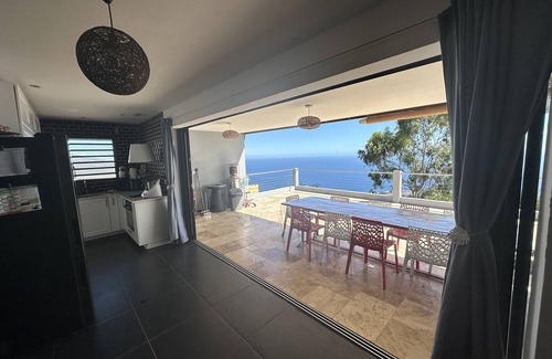 Saint-Leu Villa | Magnifique Villa Type F3 Piscine Chauffée et spa vue Océan