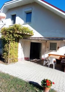 Balatonakarattya House | Magyar Tenger Pihenőház, 4-8 főre Balatonakarattya