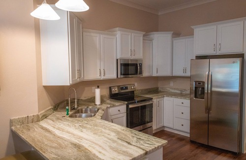 Hot Springs Condo | Maison 226, Billie Holiday Suite