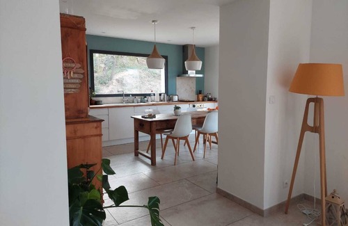 Chusclan House | Maison Avec Piscine Proche Avignon