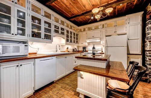 Chutes-Montmorency Cottage | Maison Bélanger-Giroux-Jacuzzi/Vue sur le Fleuve