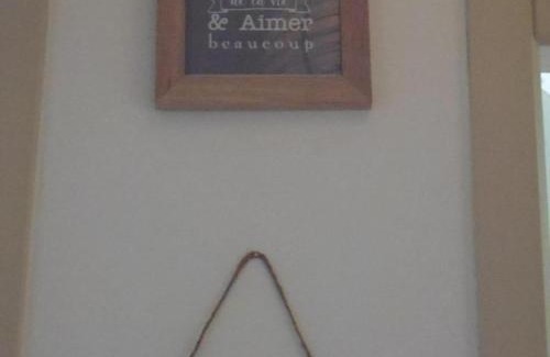 Le Bouchaud House | Maison champêtre rénovée avec cheminée, terrasse et jardin - Idéale pour familles et amis - FR-1-489-227