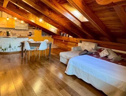 Chef-Lieu Apartment | Maison Chlodré