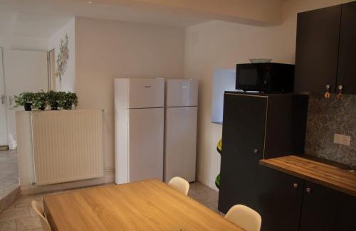 Saint-Sauvant Bed & Breakfast | Maison confortable 4 personnes - 2 chambres - Espaces partagés