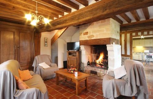 Crouttes House | Maison de caractère avec animaux acceptés, cheminée et grand jardin - FR-1-497-19