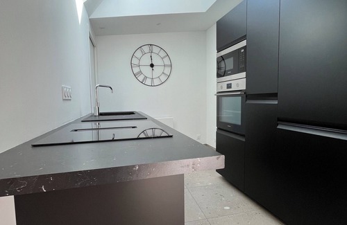 Berven House | Maison de Charme Avec Jacuzzi à 35 Mètres de la mer - Bretagne/île de Batz