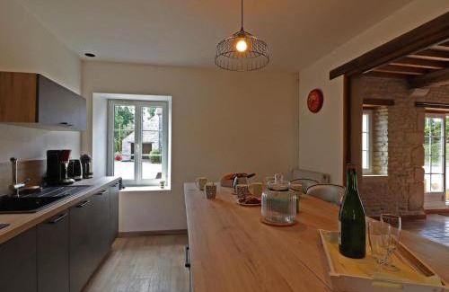 Merri House | Maison de charme avec grand jardin, jeux pour enfants, et équipements modernes à Merri - FR-1-497-137