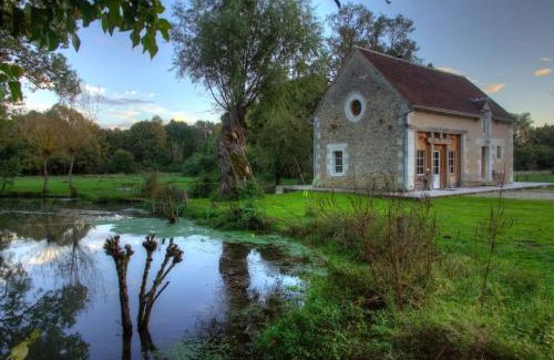 Beaumont-Village House | Maison de charme à Beaumont-Village avec piscine privéea