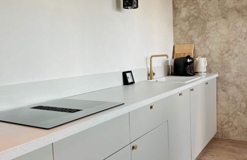 Cherval House | Maison de Terre - Luxury vacation home in the Dordogne with pool! Up to 6 people.