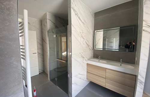 Floirac House | Maison duplex 3 chambres à 6km de Bordeaux centre