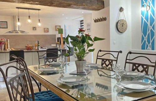 Reveillon House | Maison en pierre avec Spa, Jeux et Jardin - FR-1-497-185