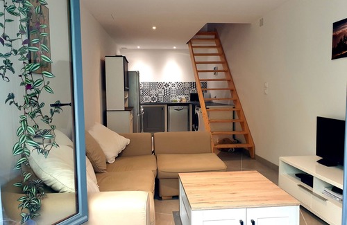 Montolieu House | Maison Entière - Village du Livre Montolieu