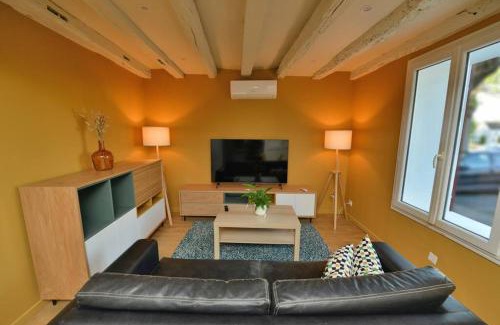 Nogent-le-Roi House | Maison entièrement rénové de 4 pièces