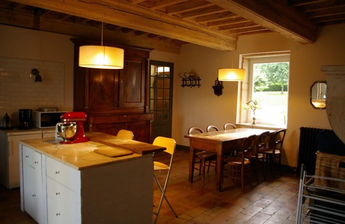 Dompierre-sur-Chalaronne House | Maison Maître* Dombes/Beaujolais +16p+/Piscine/Sauna/Pétanque/Home chef