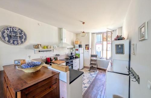 Lusignan House | Maison Galice à Lusignan village médiéval - Base loisir gratuite- 30 min Futuroscope