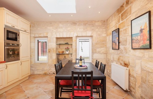 Saint-Andre-de-Cubzac House | Maison La Joye Sud – Comfort, Accessibility, and Relaxation in the Heart of the Bordeaux Vineyards